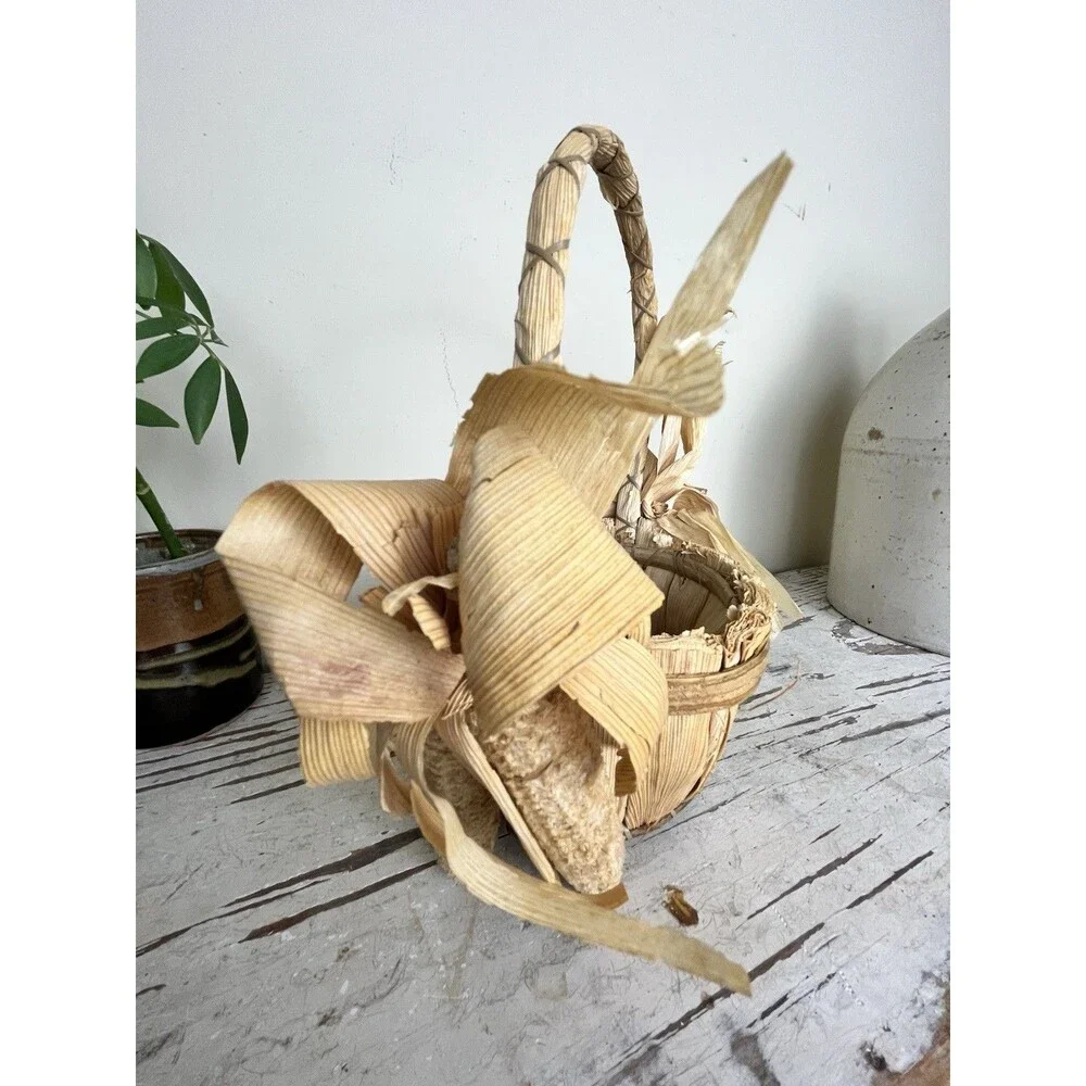 Vintage Rare Rustic Harvest Corn Husk Wicker Basket Primitive Country Decor